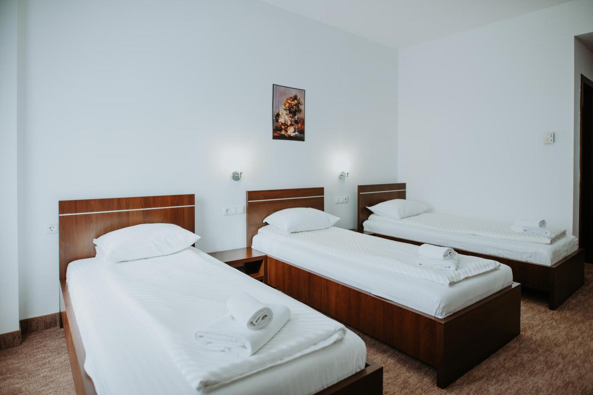 Hotel Select Sibiu Exterior photo